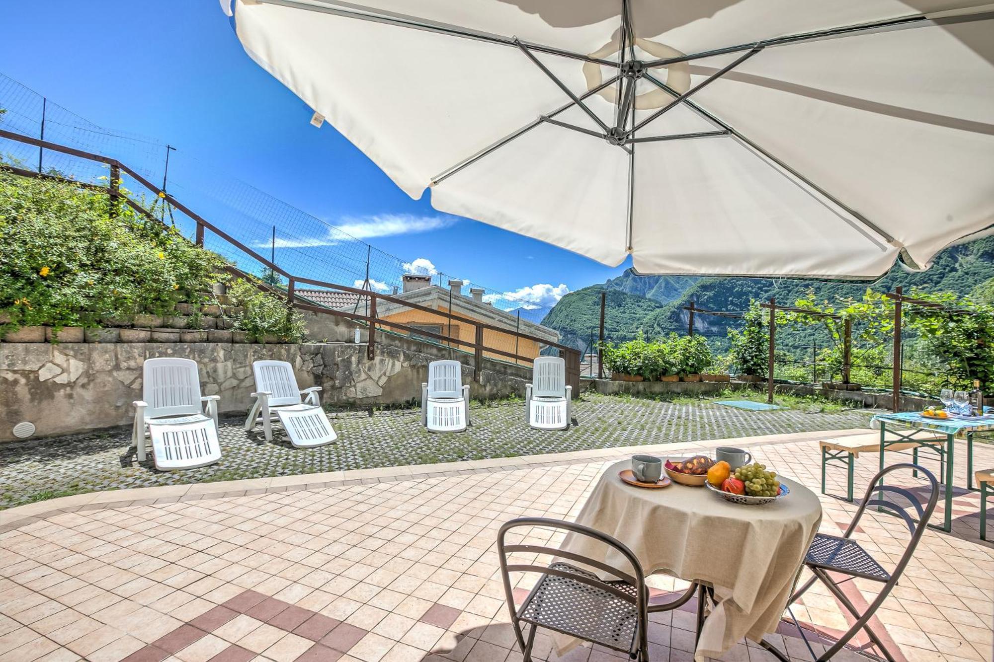 Il Giardino In Montagna Family Friendly- Happy Rentals Tenno Bagian luar foto